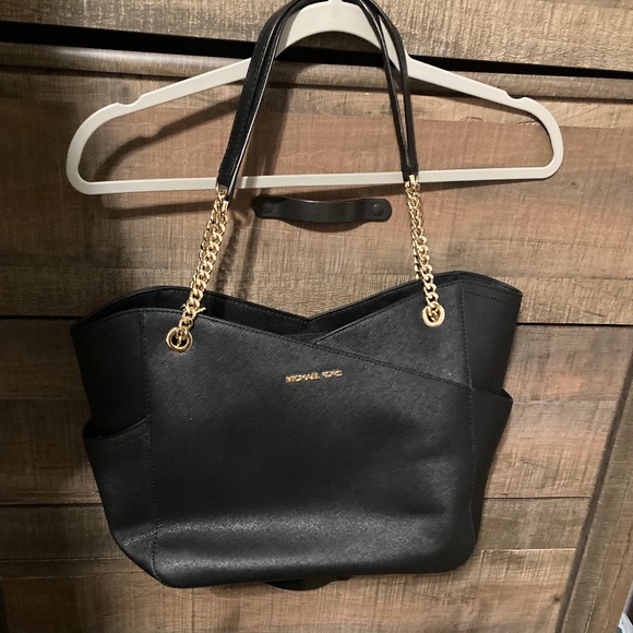 Michael Kors Purse - Picture 1 of 5